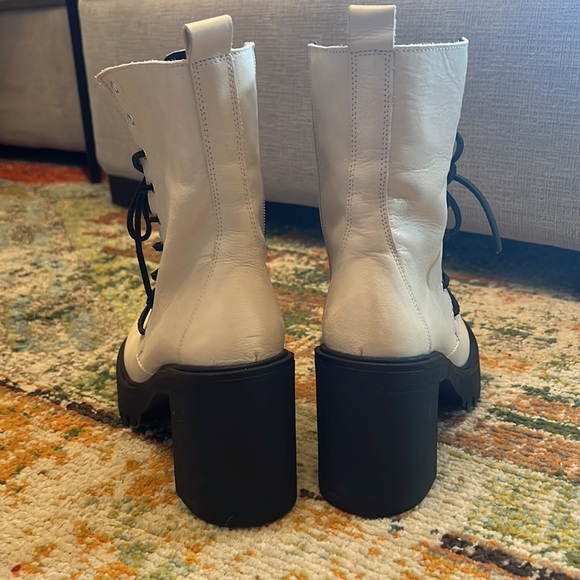 NWOT Free People Dylan Lace Up Boots Sz 39 - Picture 4 of 6